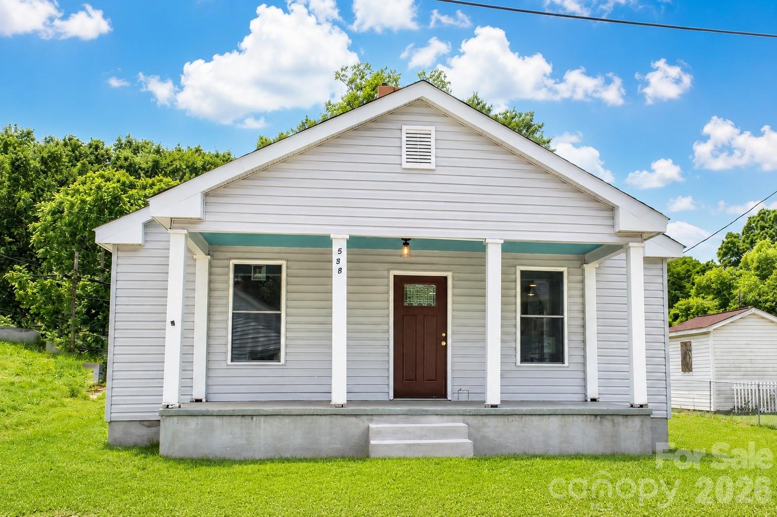 538 2nd Street Property Photo 1
