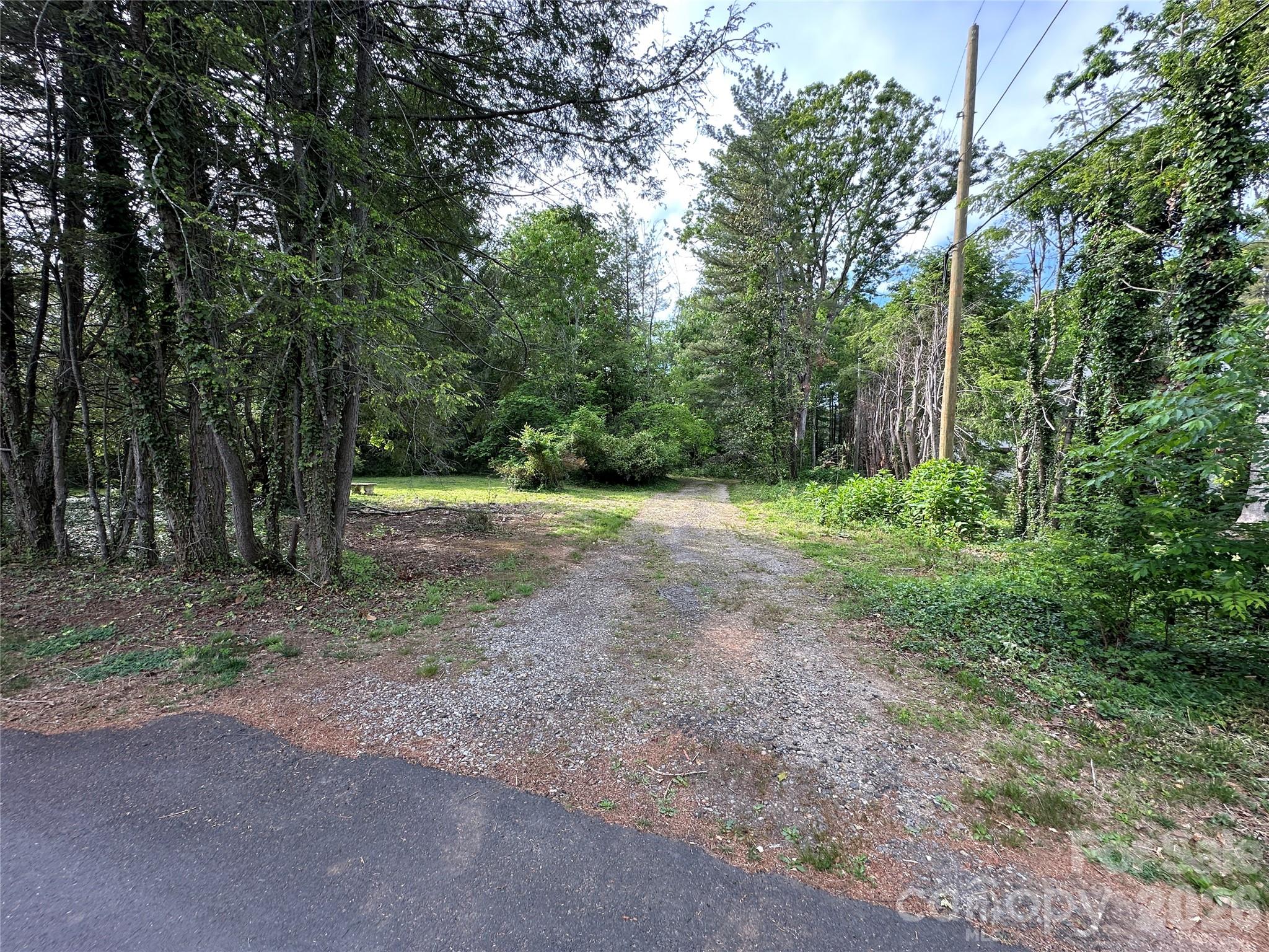 5 Lone Pine Road Property Photo 5