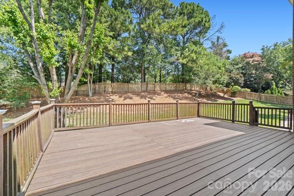 2328 Howerton Court Property Photo 4