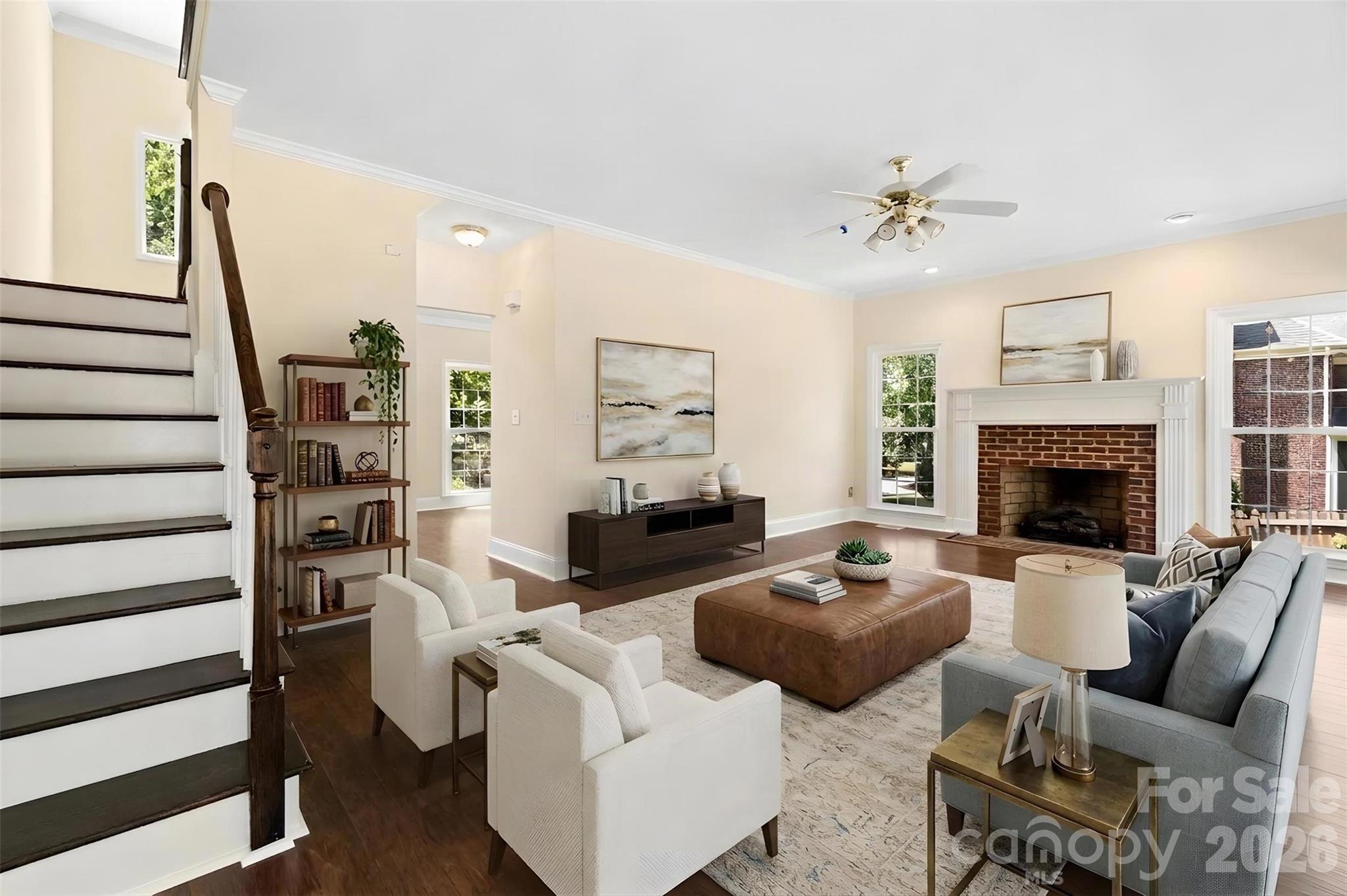 2328 Howerton Court Property Photo 14