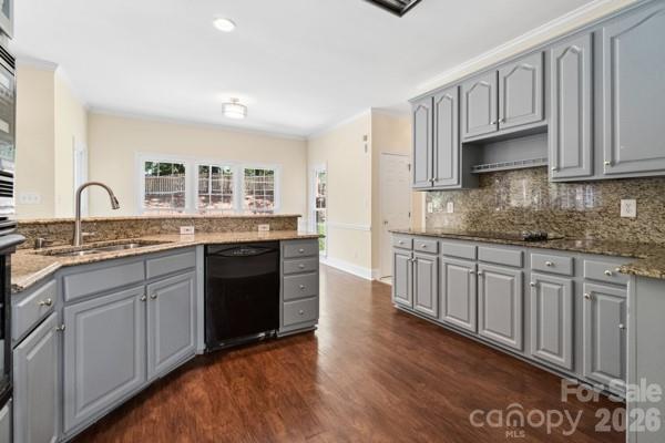 2328 Howerton Court Property Photo 16