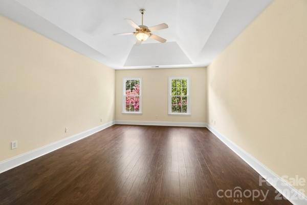 2328 Howerton Court Property Photo 23