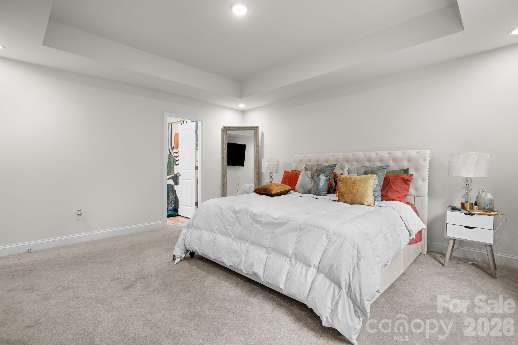 2130 N New Hope Road Property Photo 12
