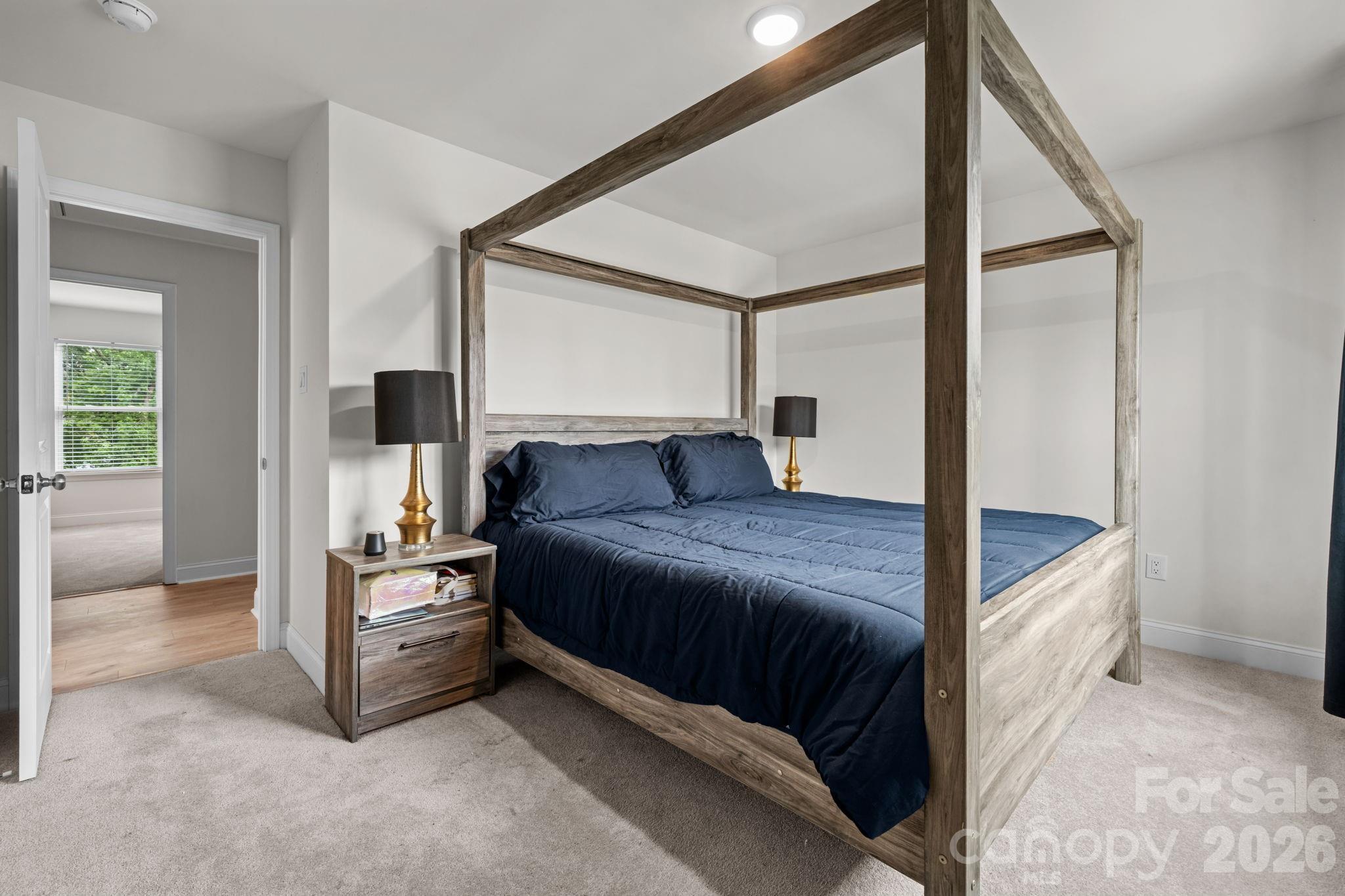 2130 N New Hope Road Property Photo 17