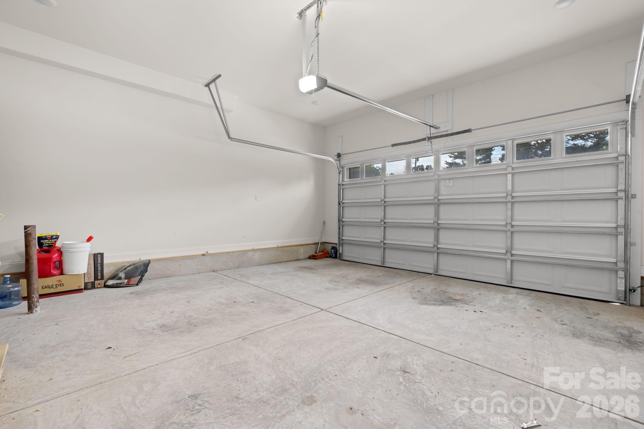 2130 N New Hope Road Property Photo 23