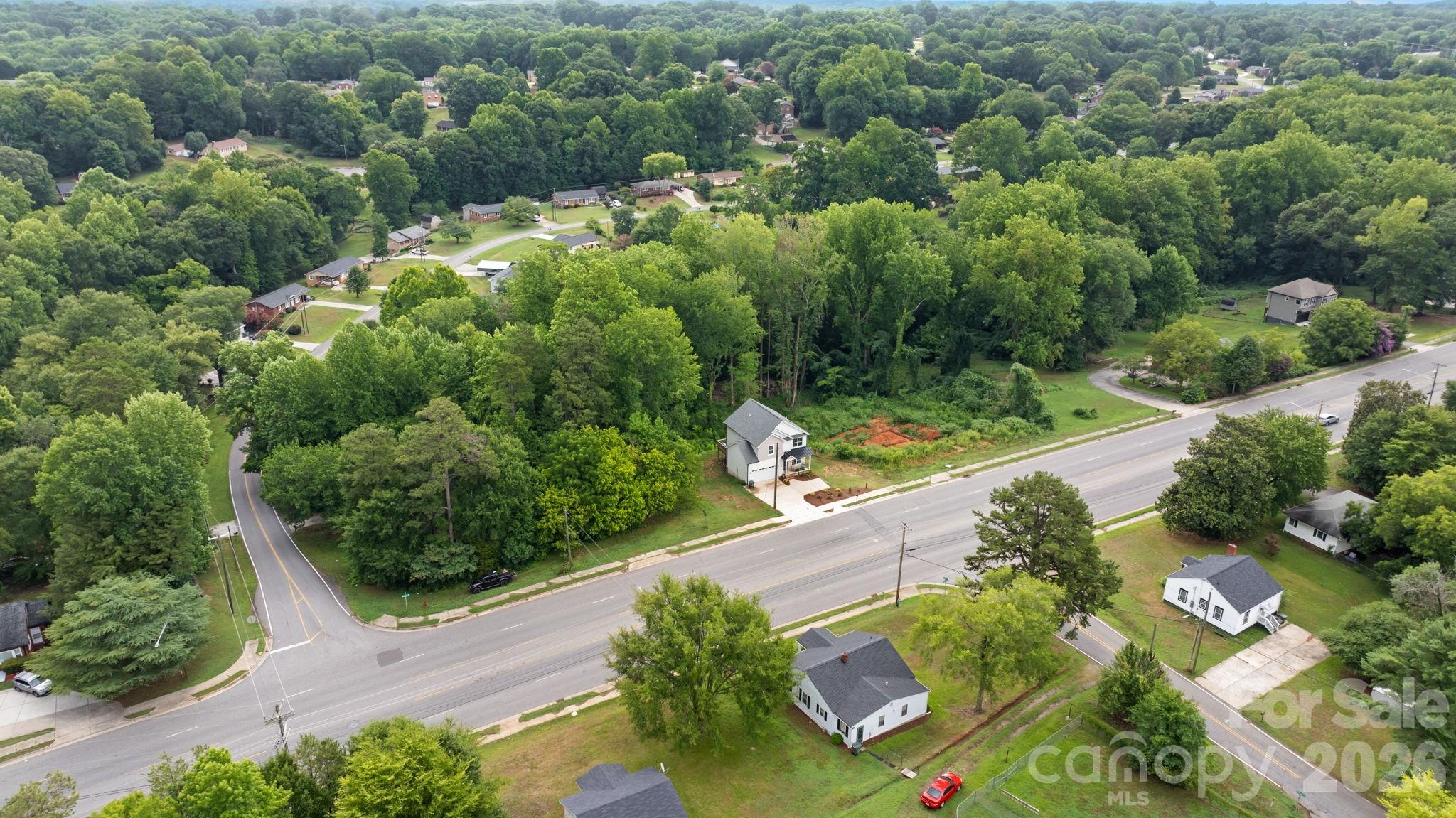 2130 N New Hope Road Property Photo 32