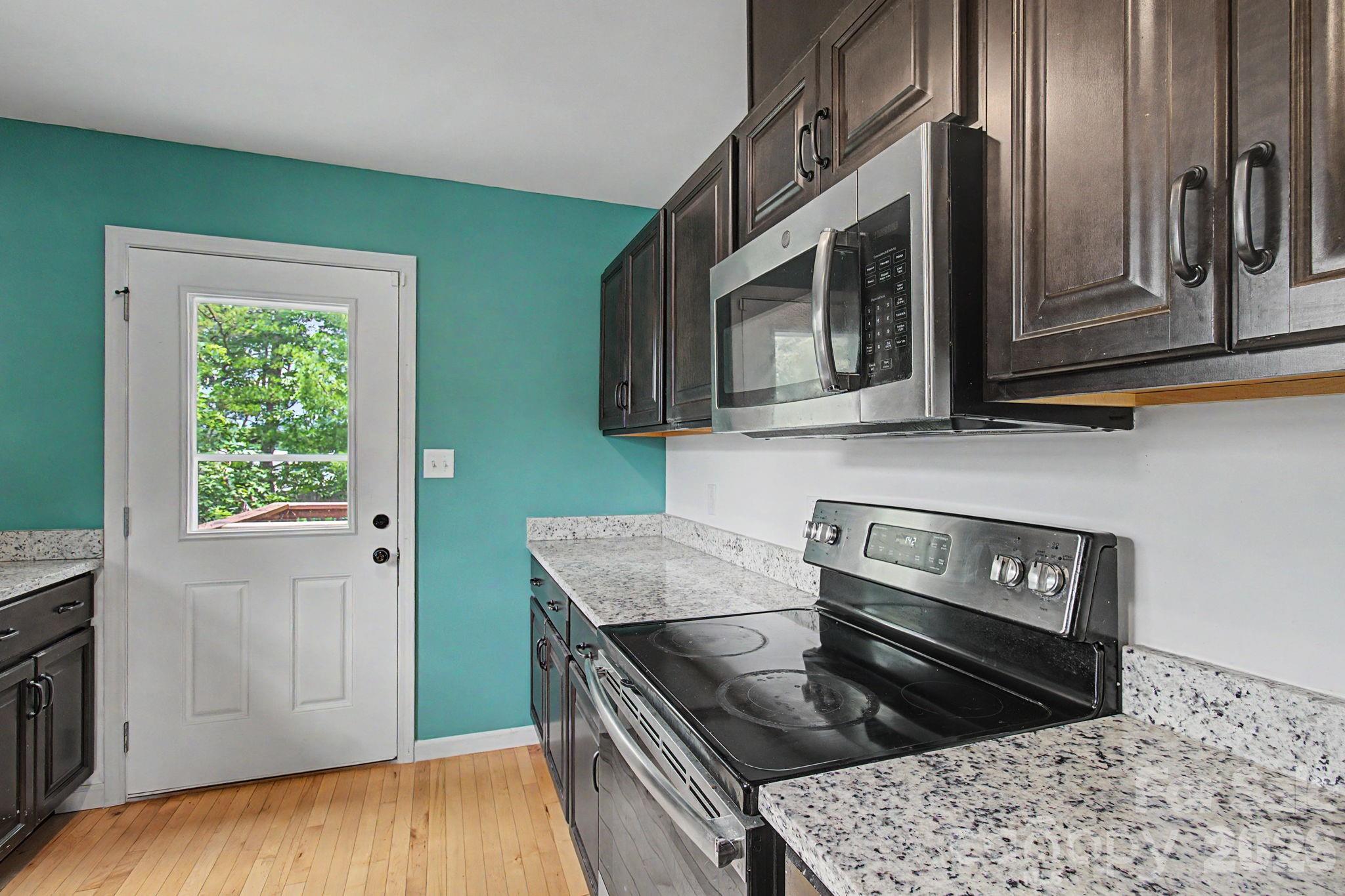 31 Yarrow Meadow Road Property Photo 14