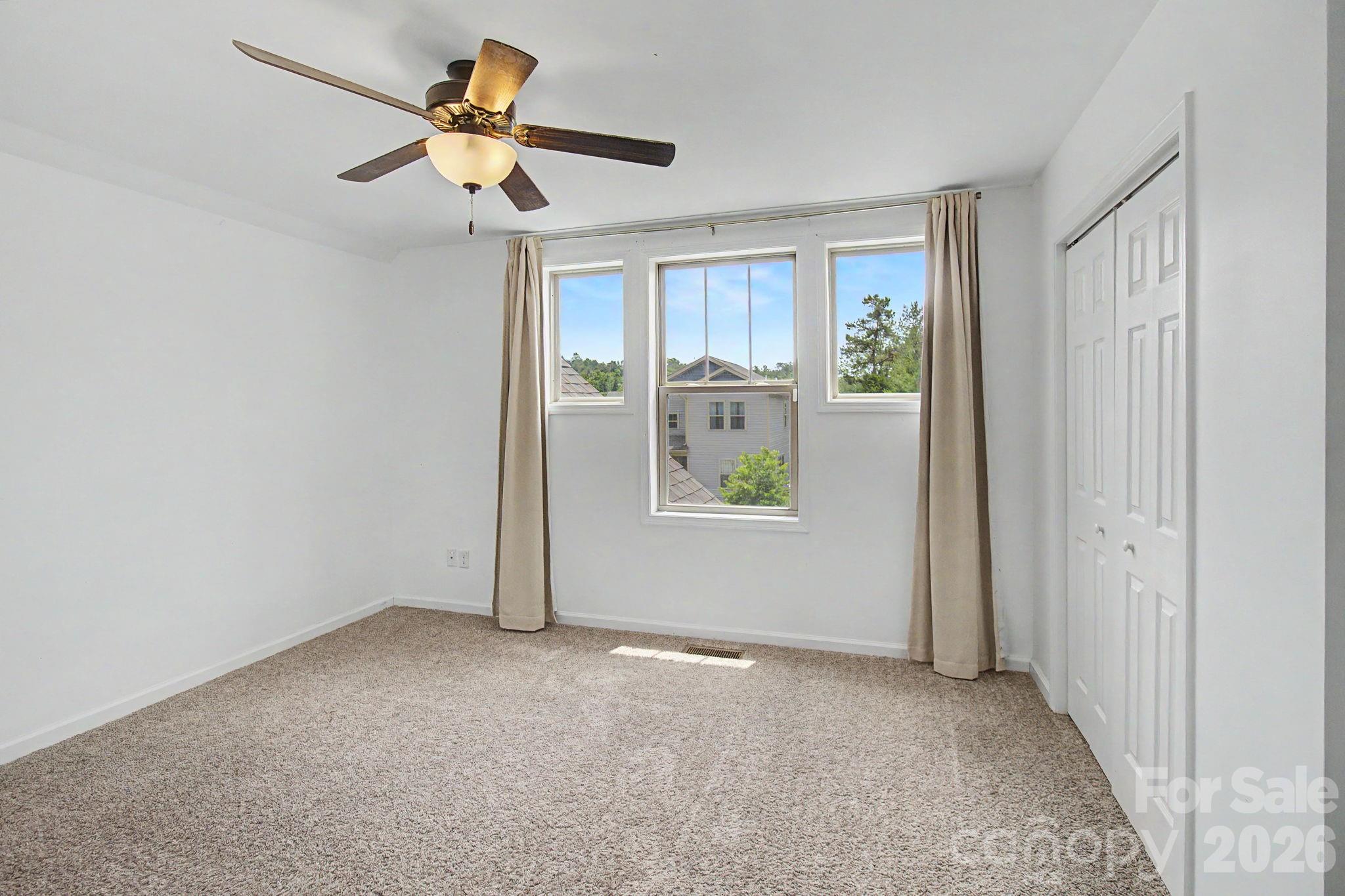 31 Yarrow Meadow Road Property Photo 32