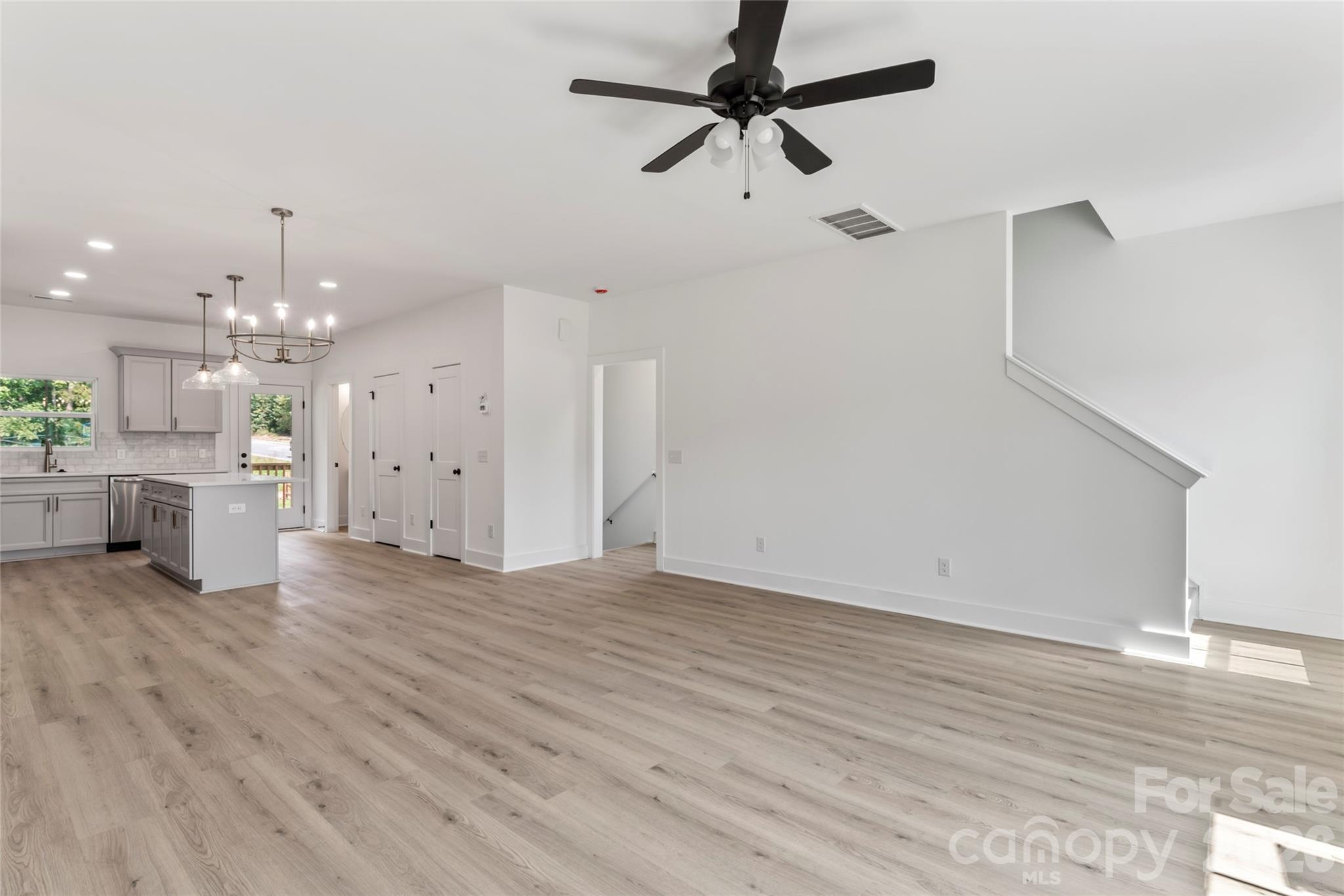 422 Bogue Drive 22 Property Photo 15