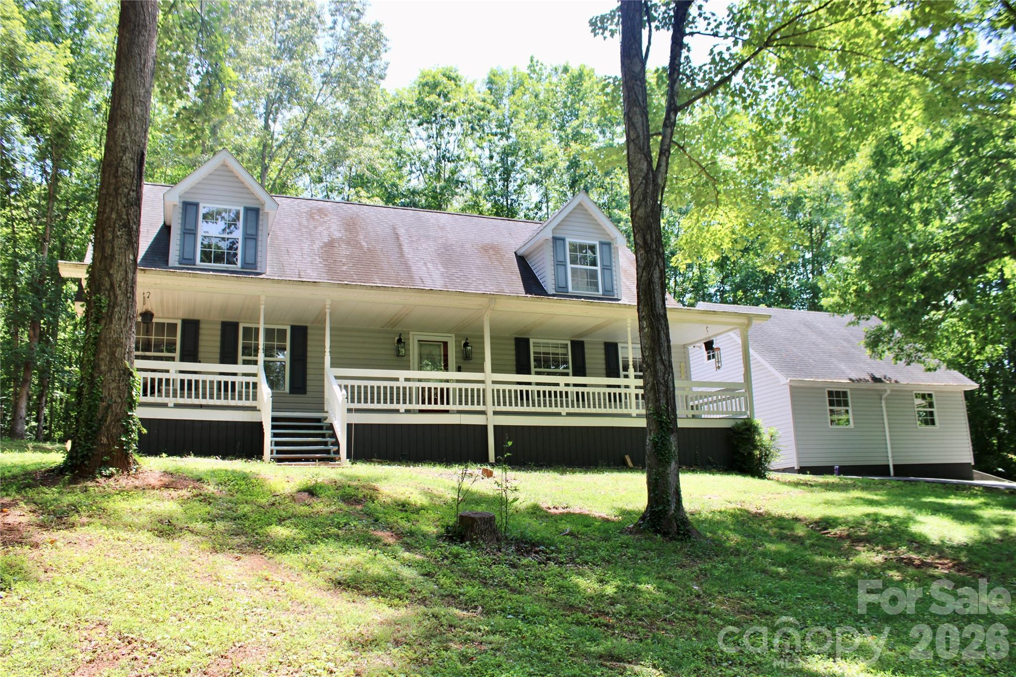 386 Groves Road Property Photo 1