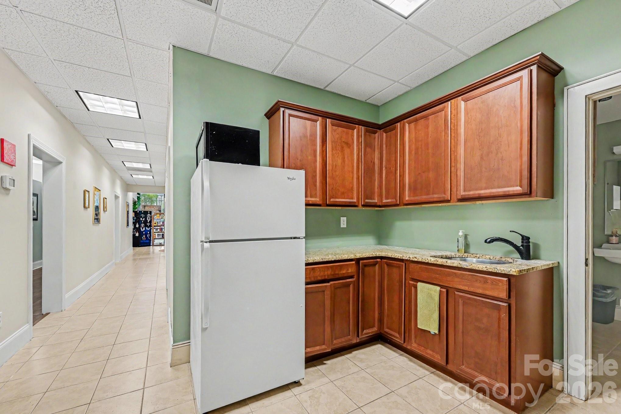 110 Charleston Drive 108 & 109 Property Photo 14