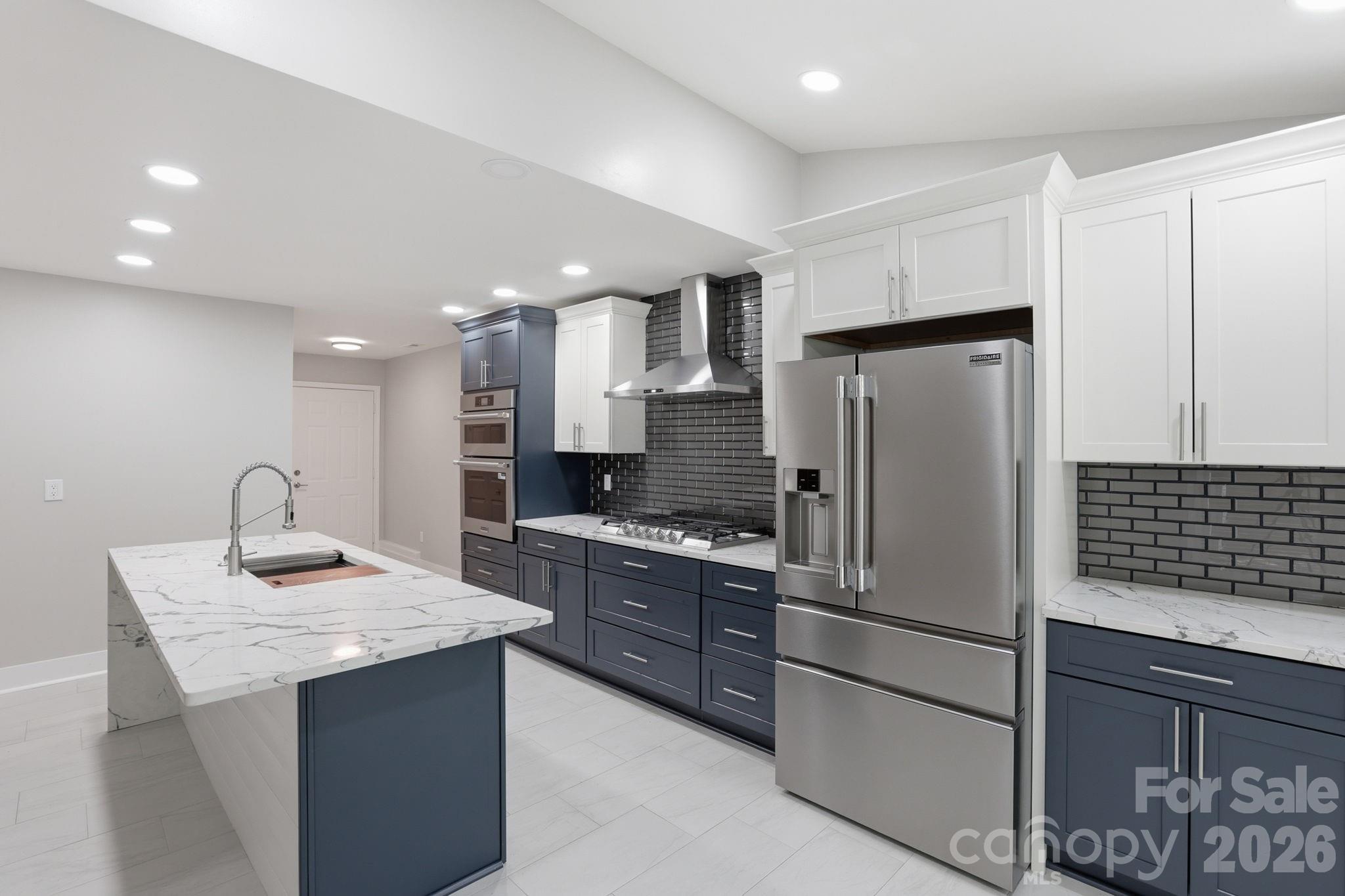 15 Kaylor Drive Property Photo 10