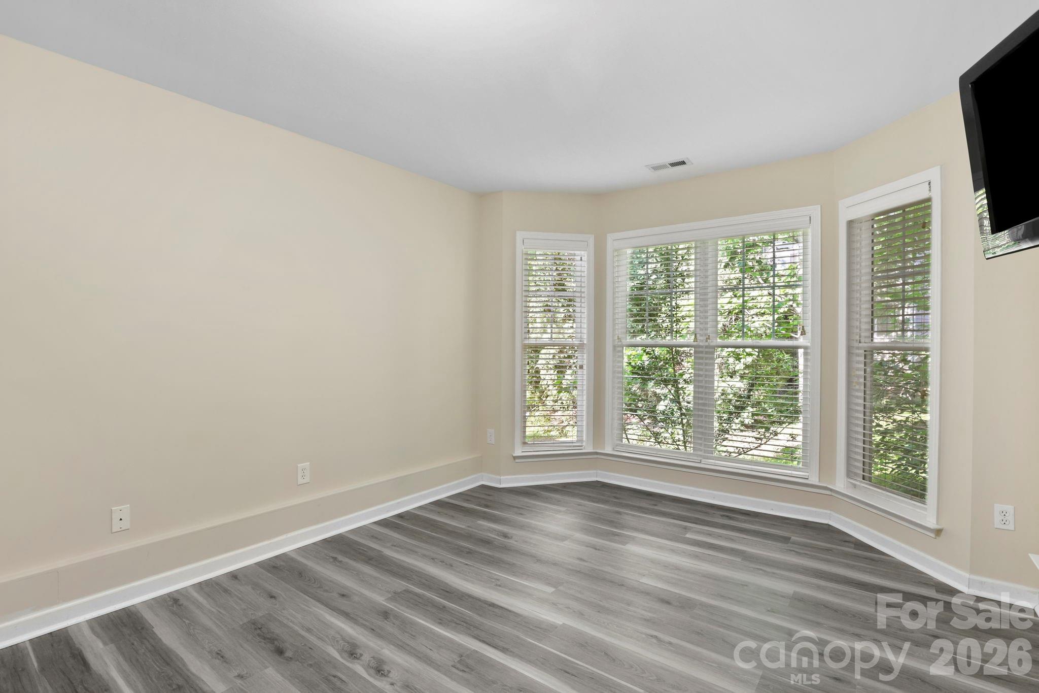 15 Kaylor Drive Property Photo 32