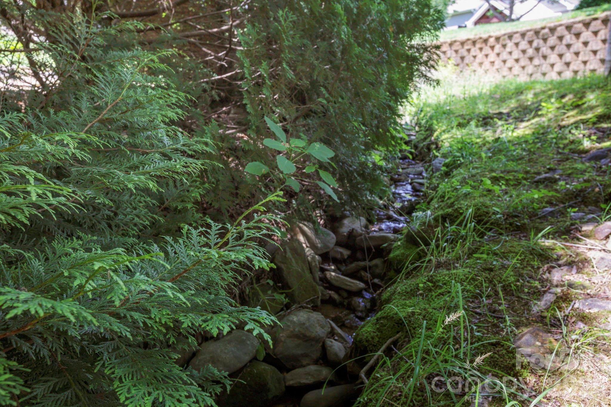 15 Kaylor Drive Property Photo 41