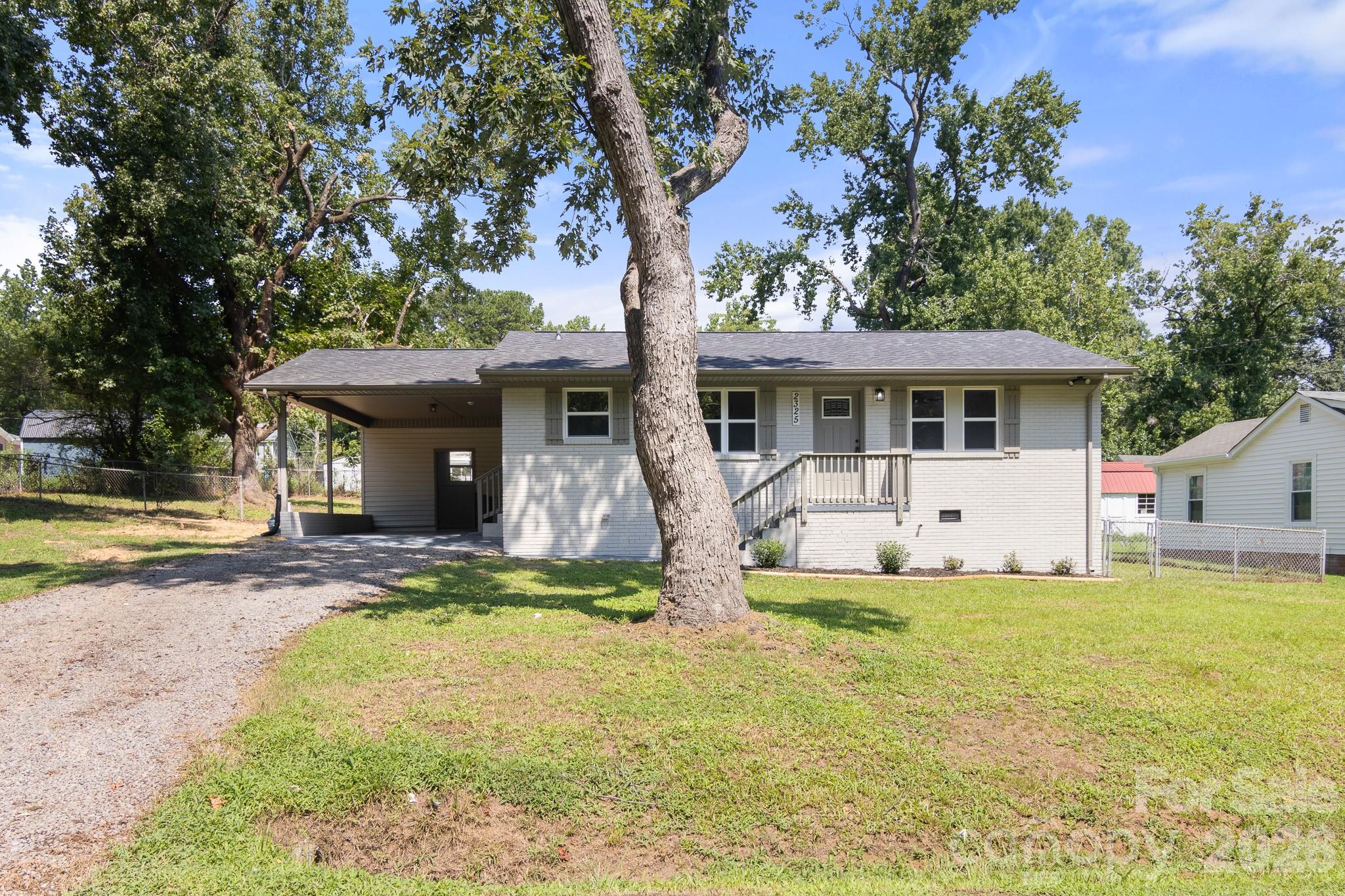 2325 Fowler Street 141 Property Photo 5