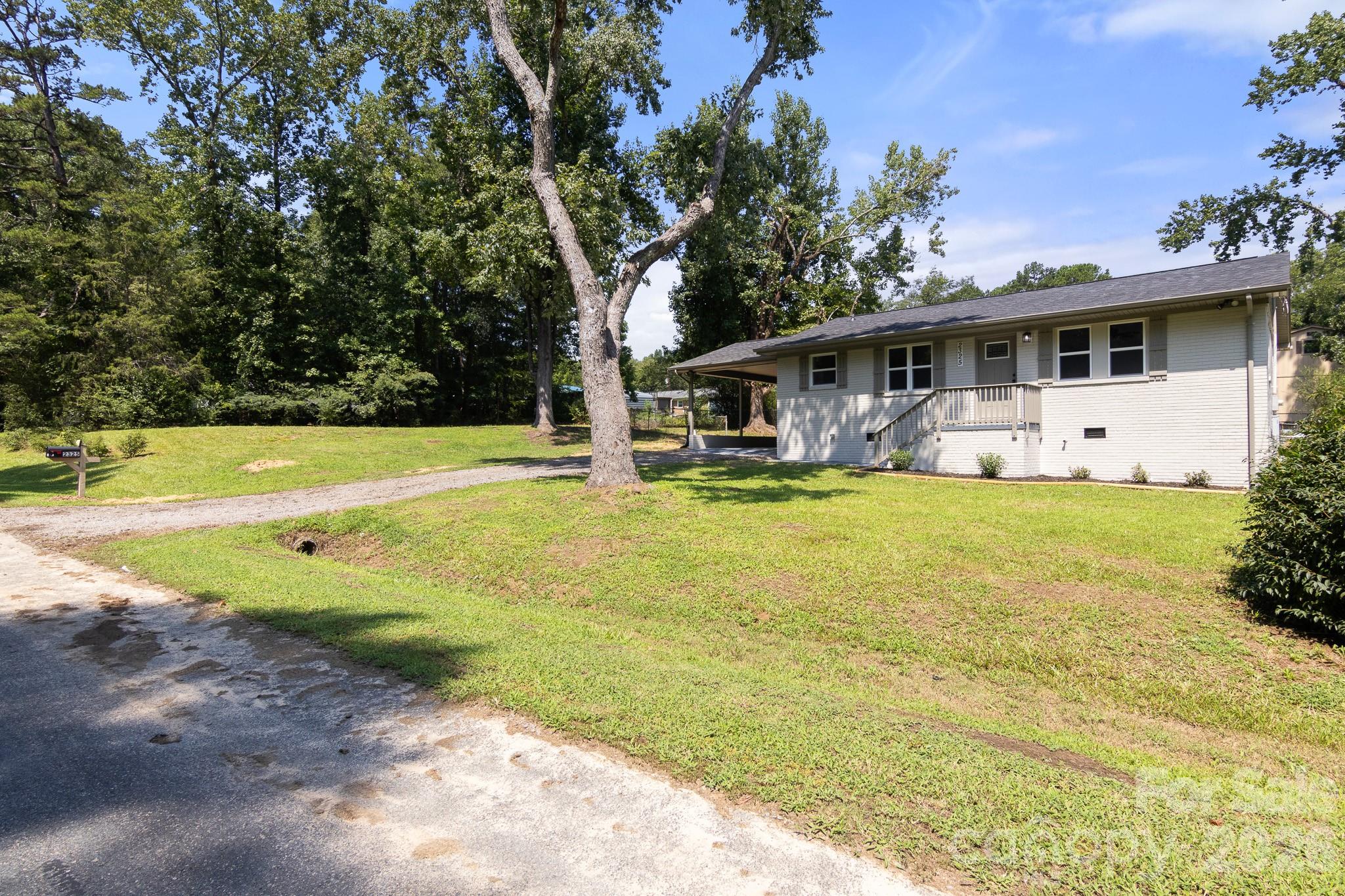 2325 Fowler Street 141 Property Photo 7