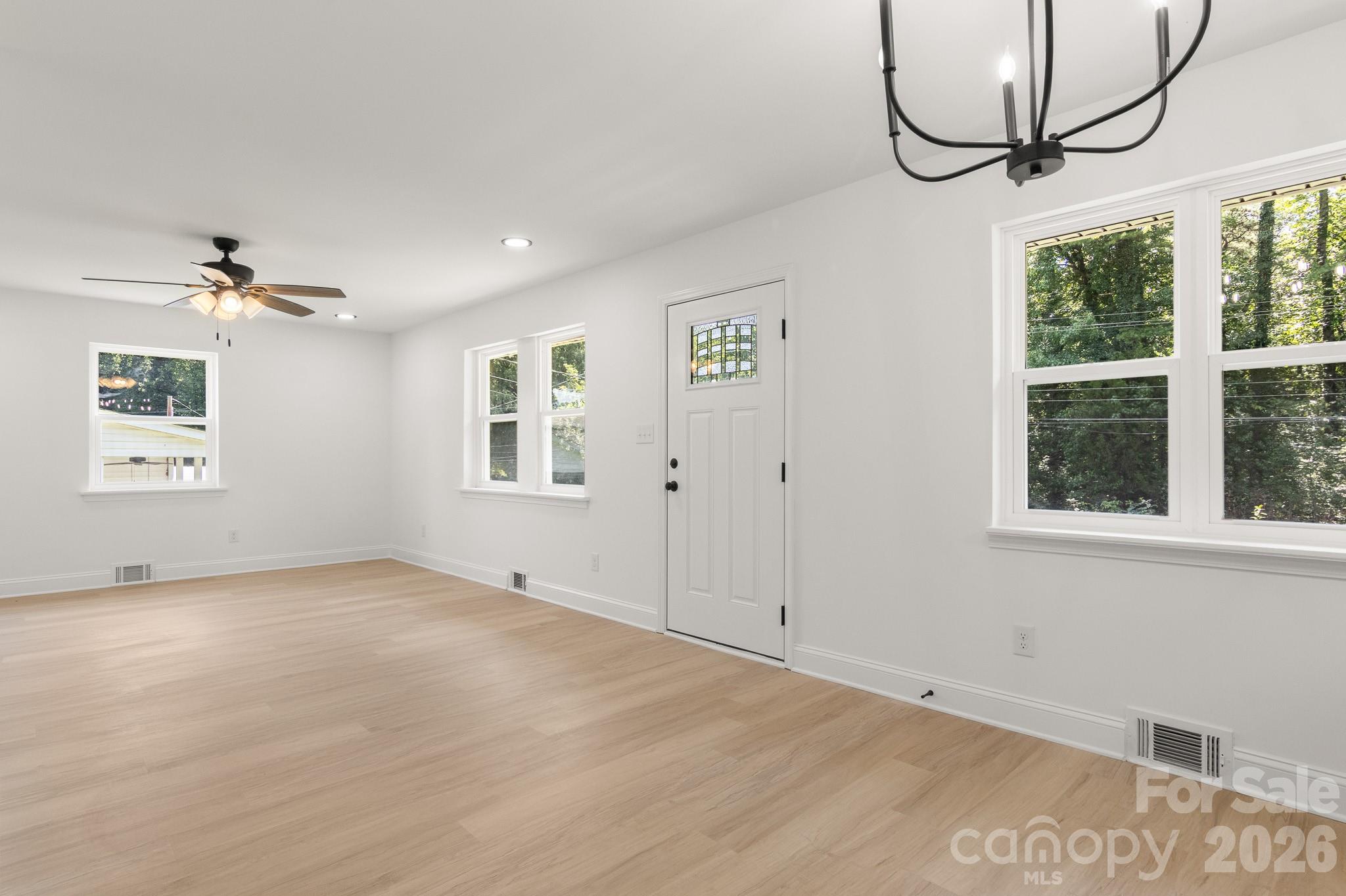 2325 Fowler Street 141 Property Photo 10