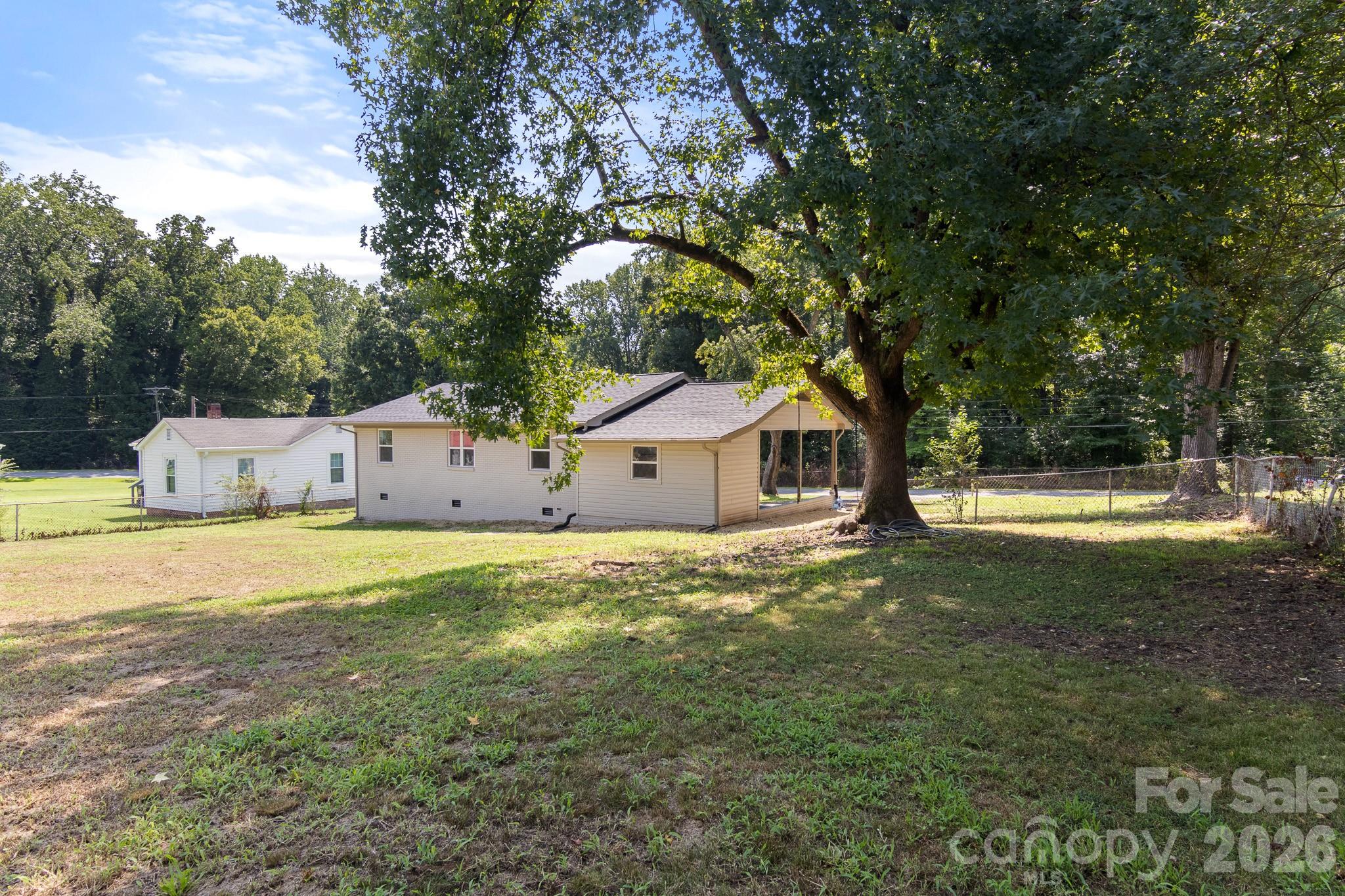 2325 Fowler Street 141 Property Photo 40