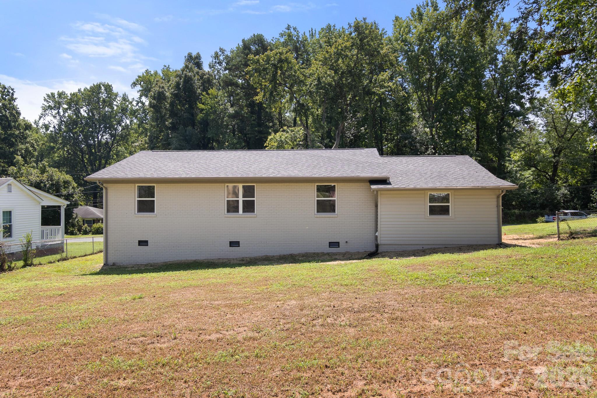 2325 Fowler Street 141 Property Photo 42