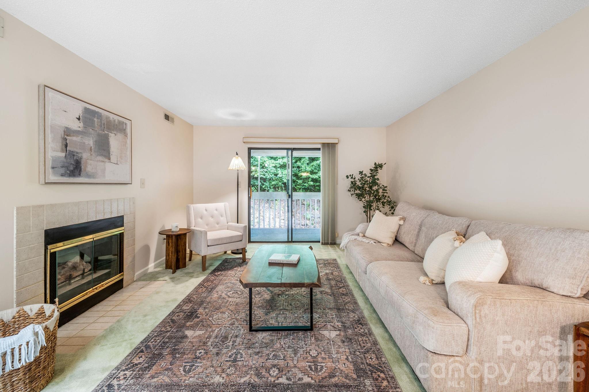 2604 Vineyard Boulevard Property Photo 1