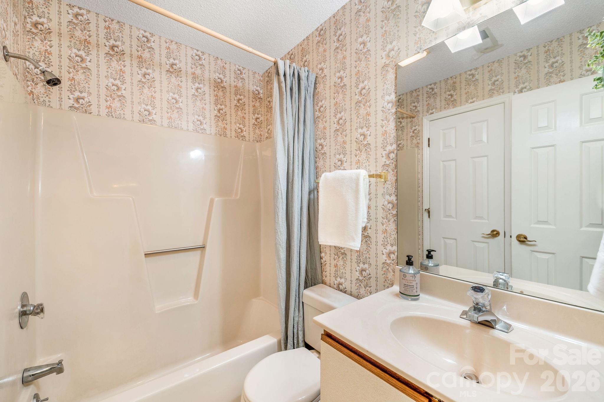 2604 Vineyard Boulevard Property Photo 22