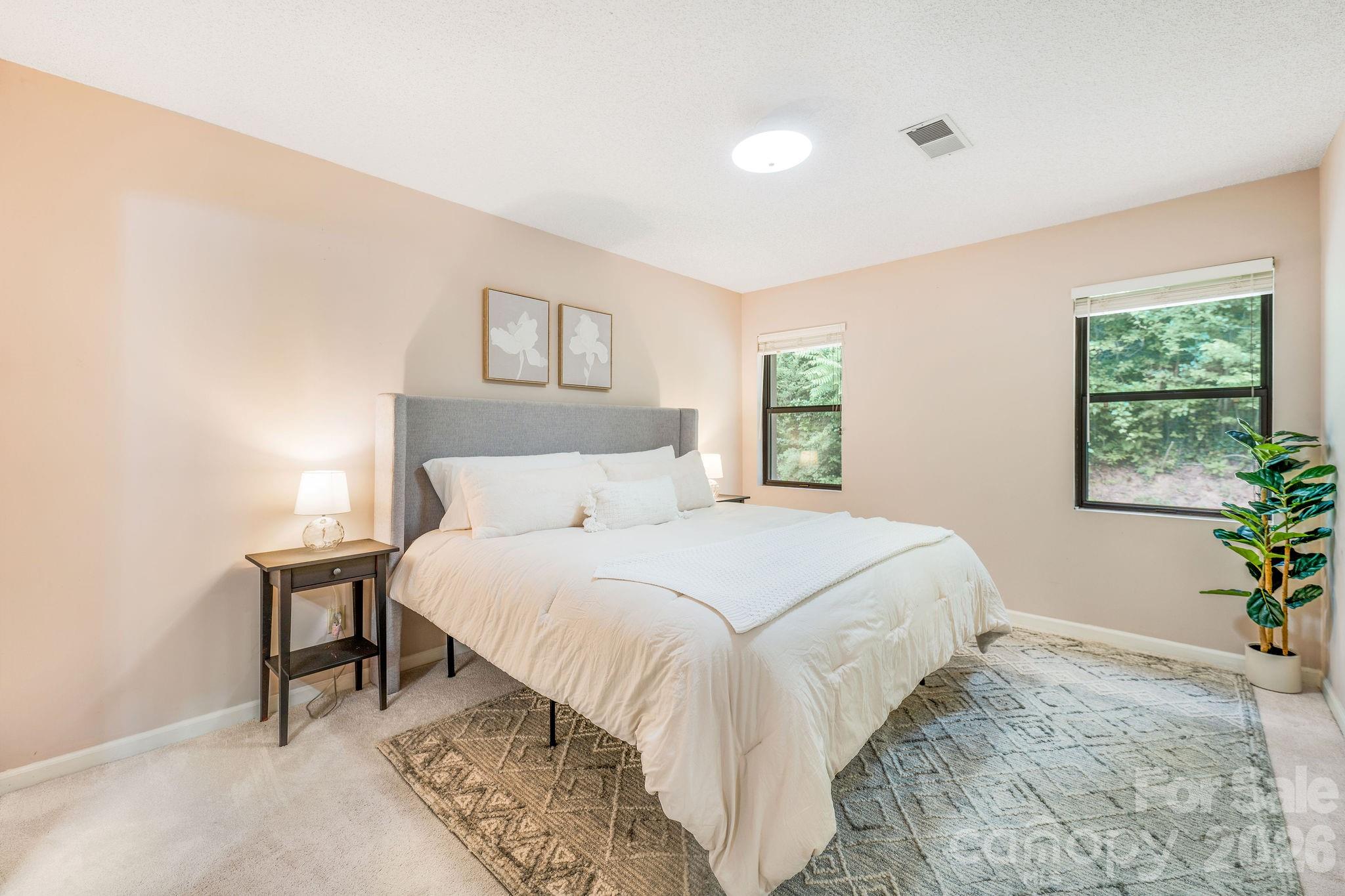 2604 Vineyard Boulevard Property Photo 26