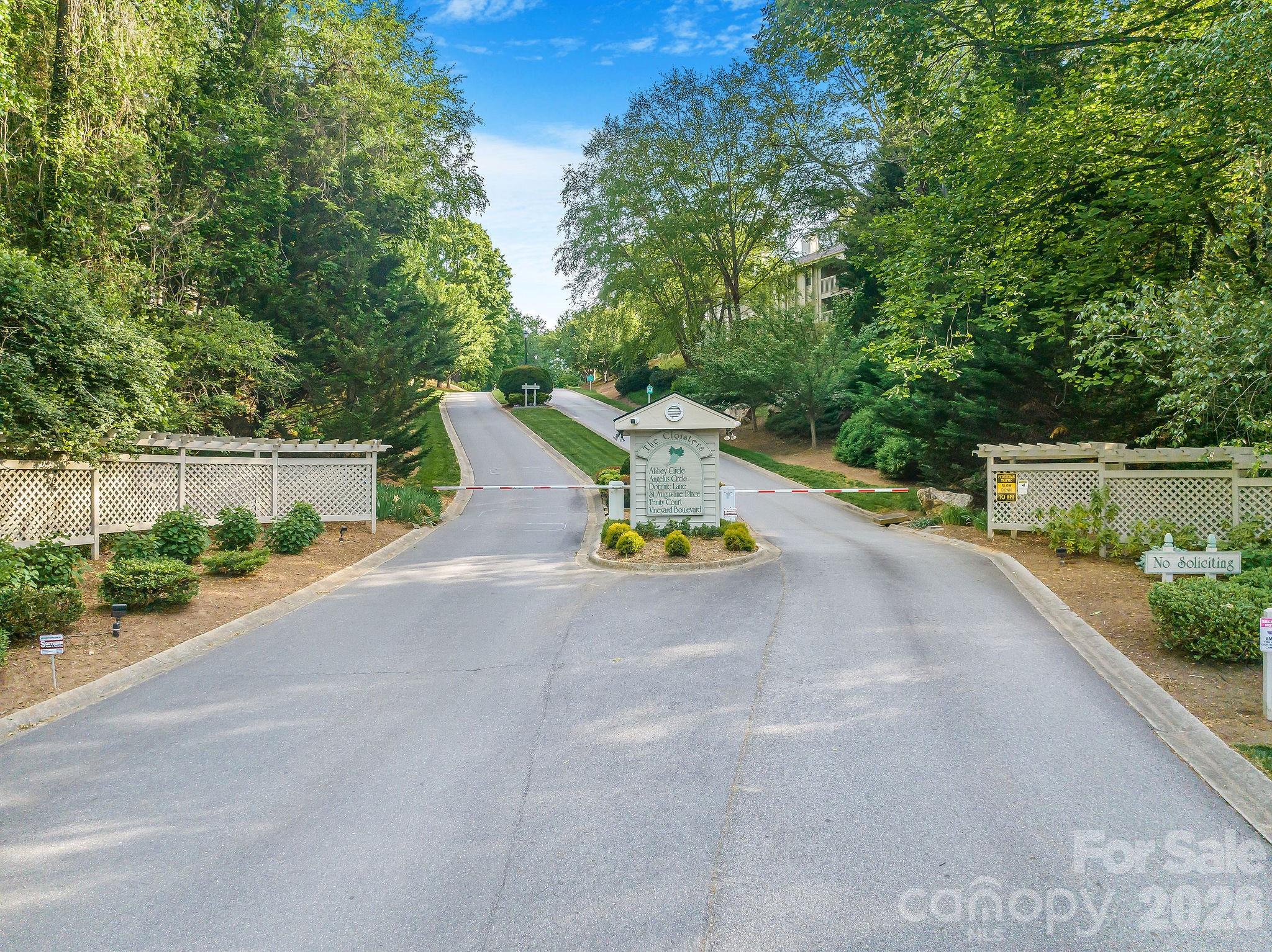 2604 Vineyard Boulevard Property Photo 30