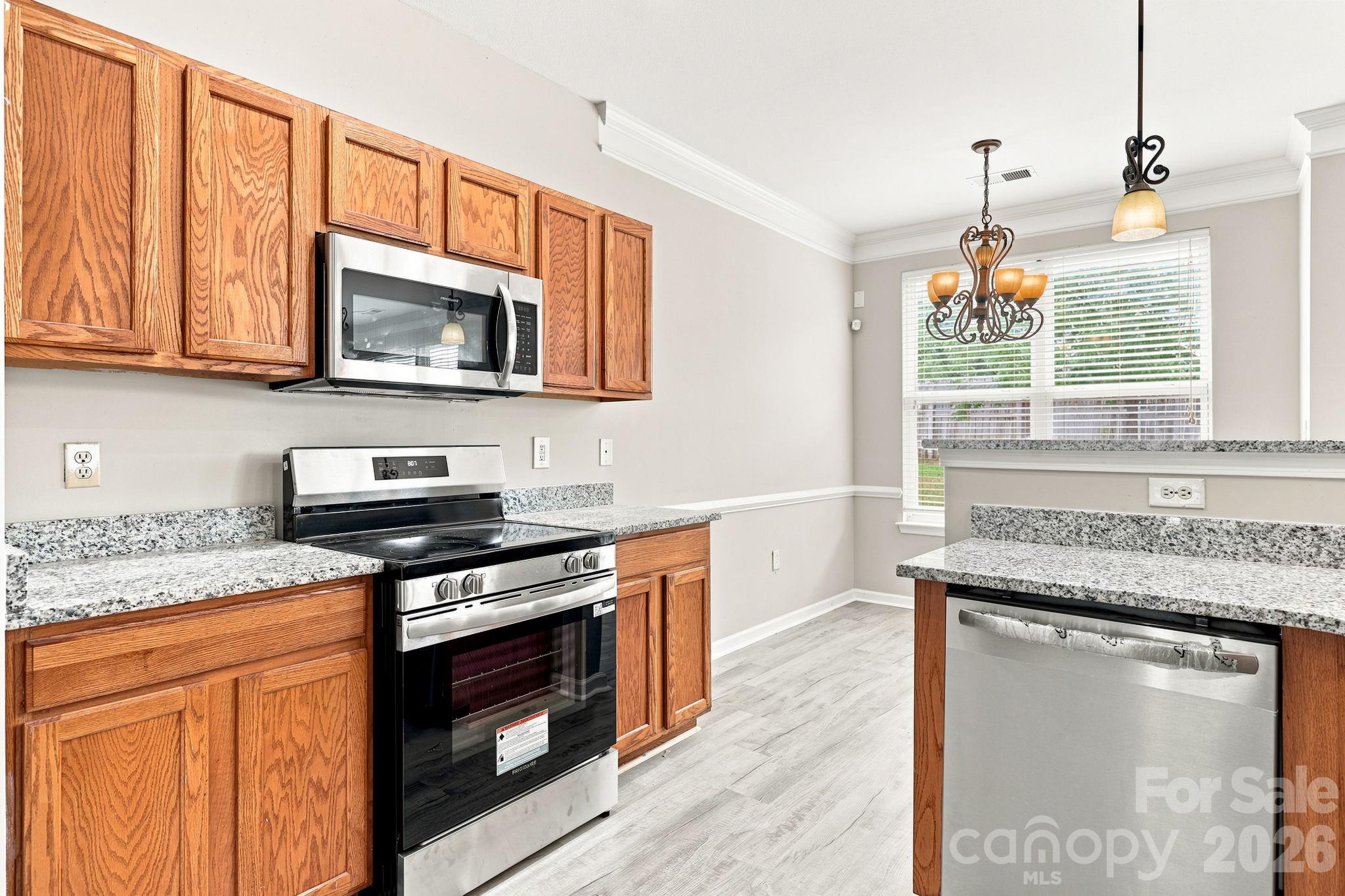 6826 Chieftain Drive Property Photo 12