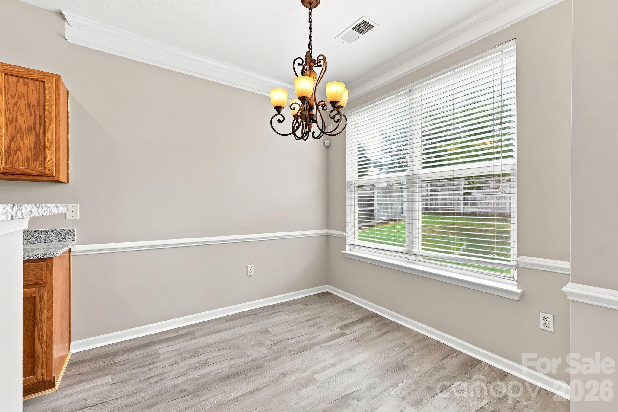 6826 Chieftain Drive Property Photo 15