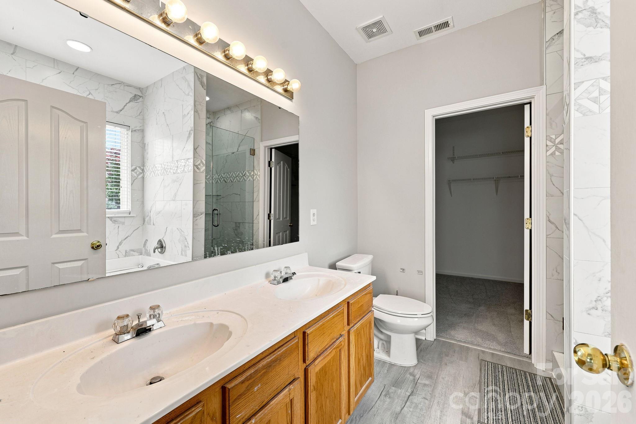 6826 Chieftain Drive Property Photo 20