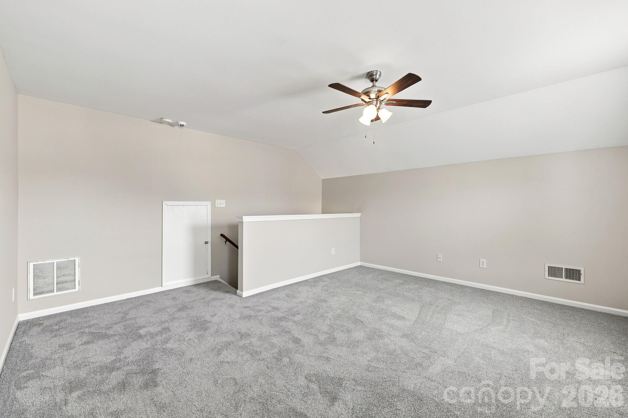6826 Chieftain Drive Property Photo 27