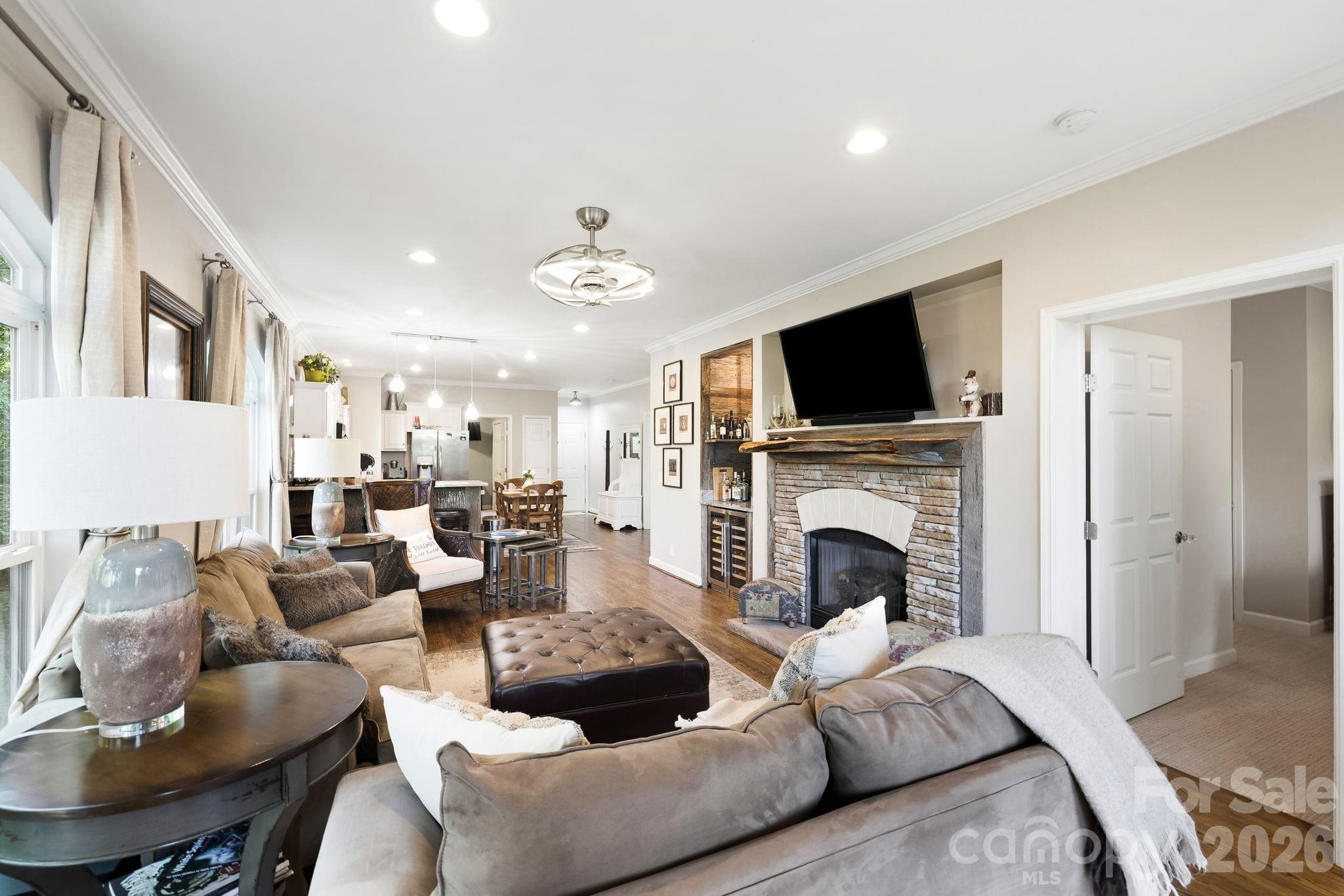 30 Lower Tanglewood Road 2 Property Photo 8