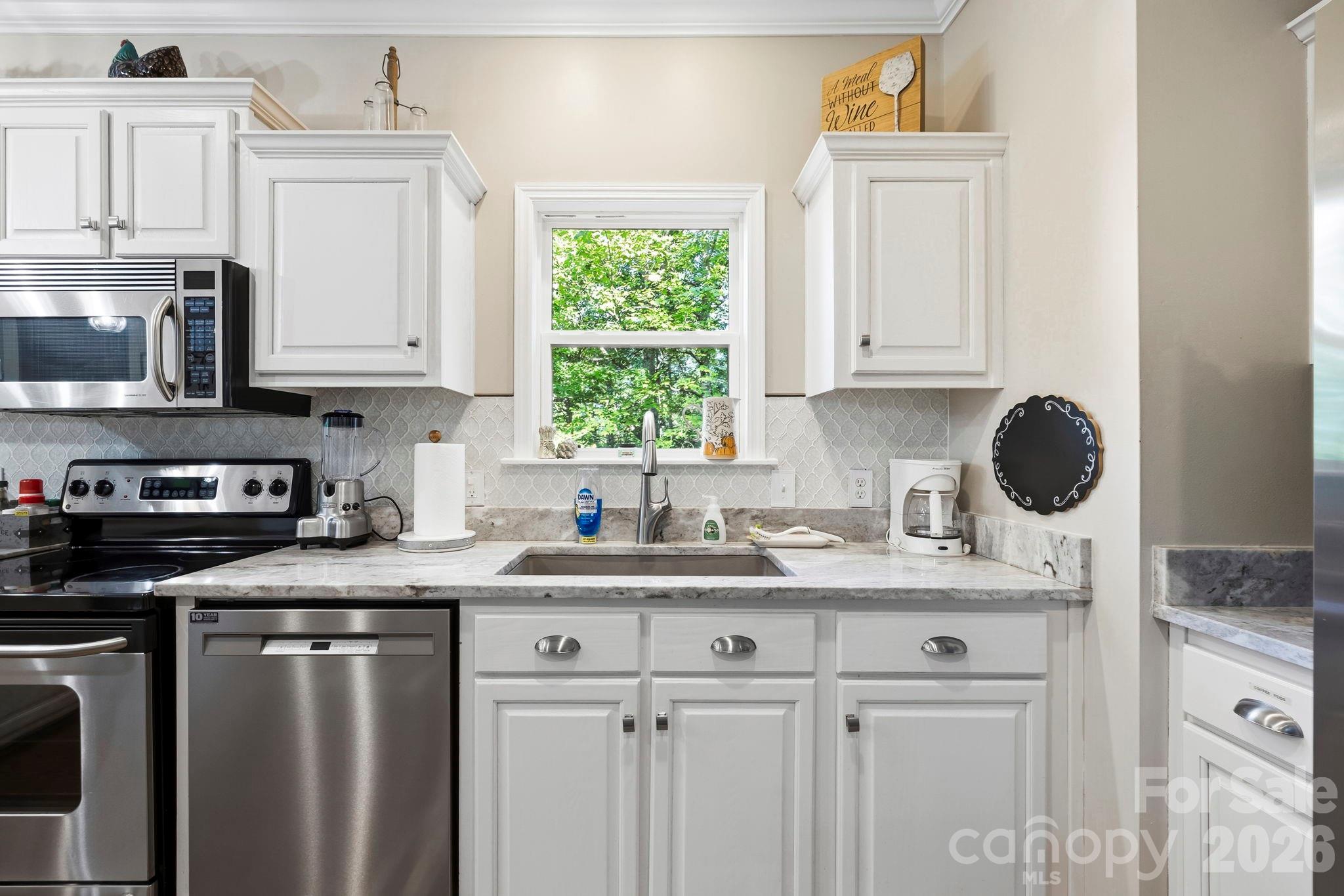 30 Lower Tanglewood Road 2 Property Photo 12