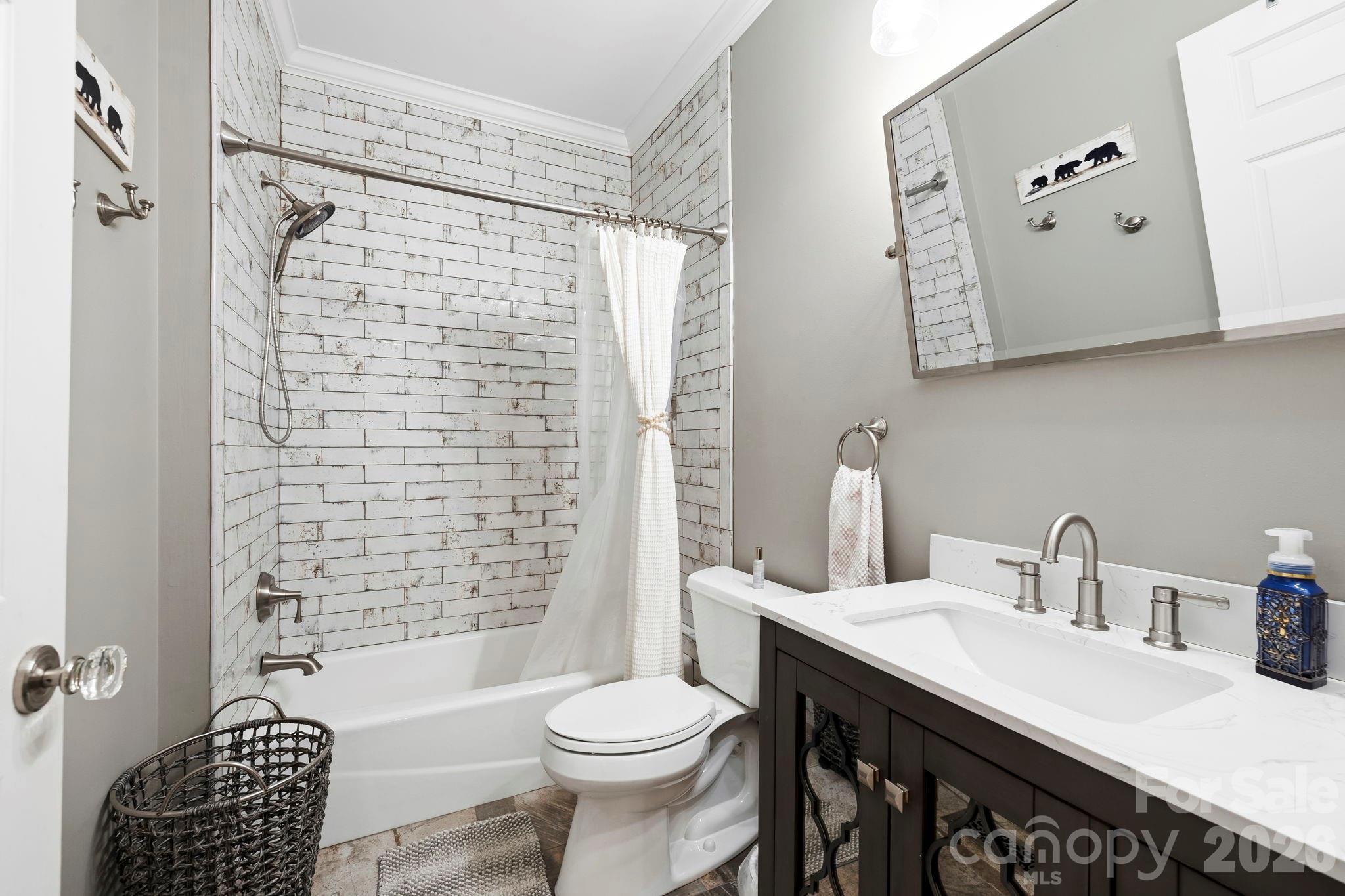 30 Lower Tanglewood Road 2 Property Photo 22
