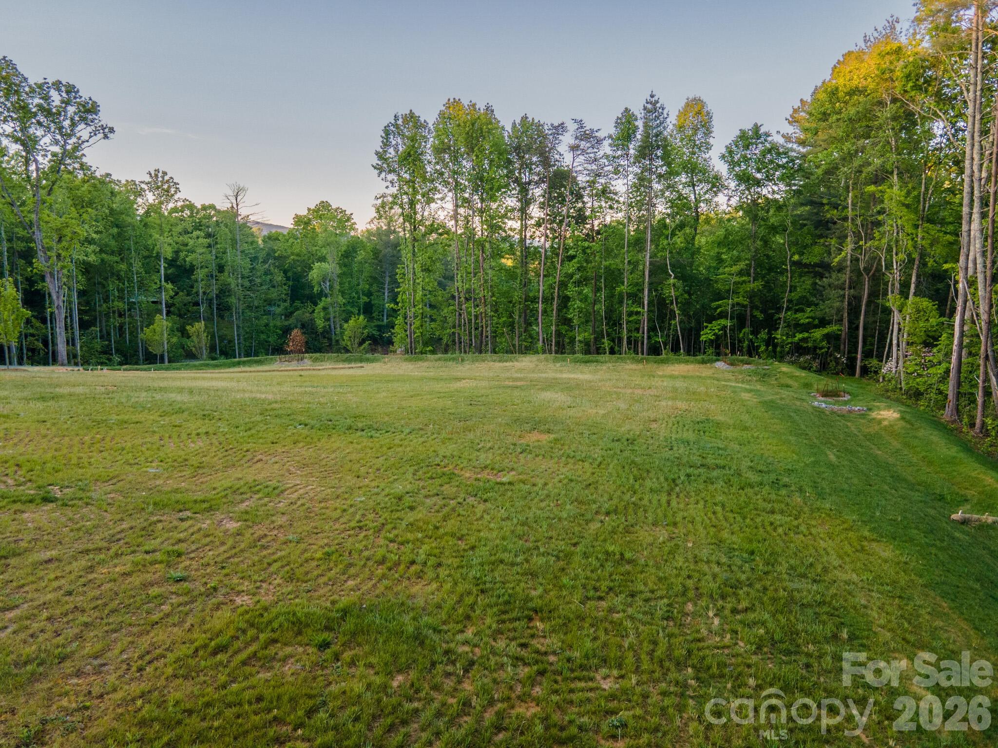 416 Irvine Drive Property Photo 4