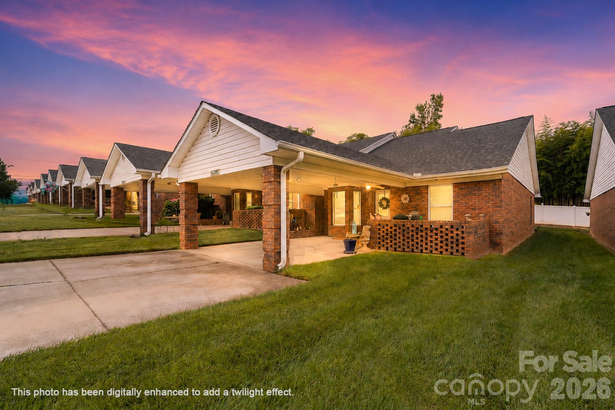 5005 Roseboro Court C Property Photo 1