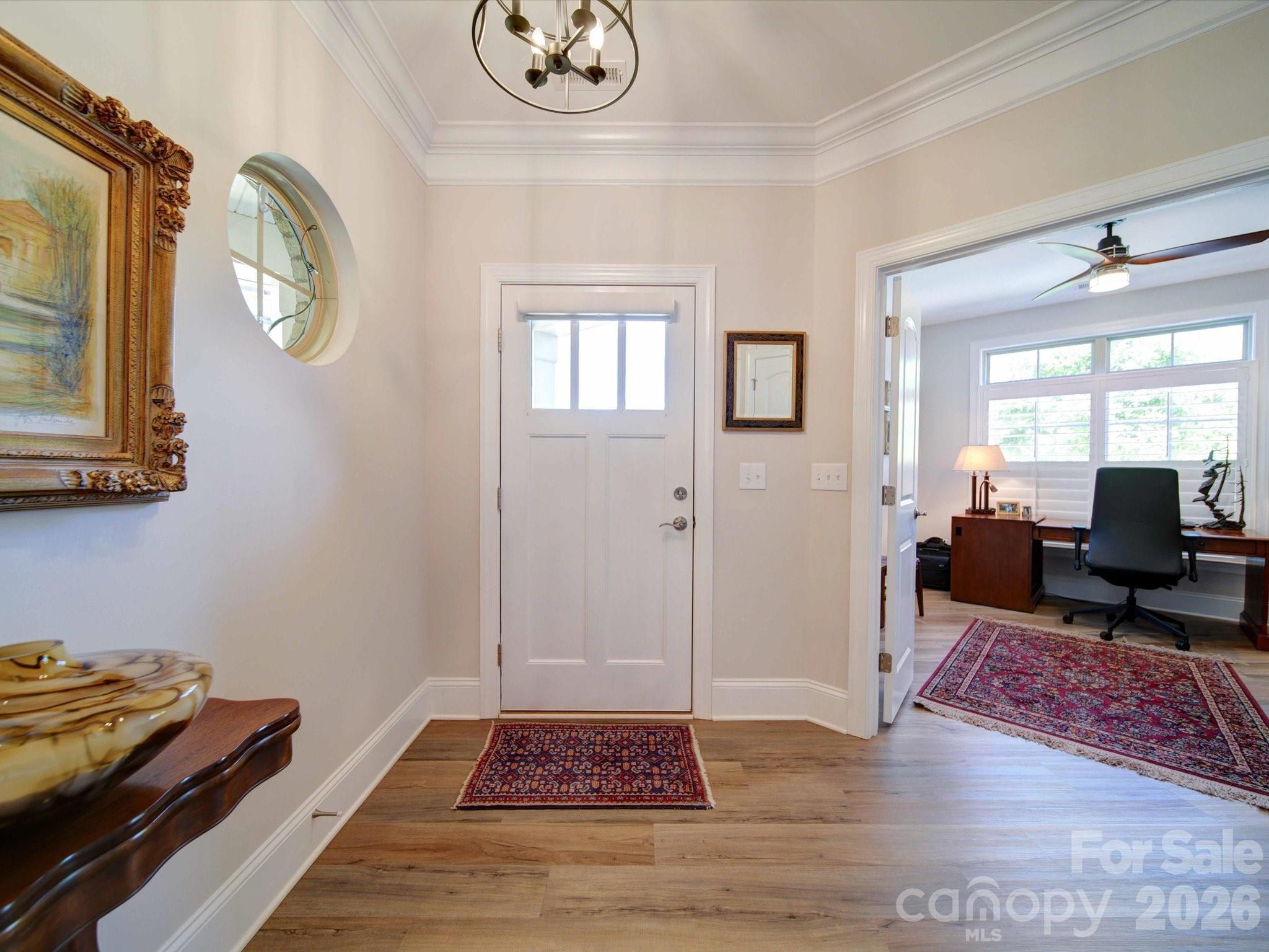 5218 Courtyard Lane Property Photo 3