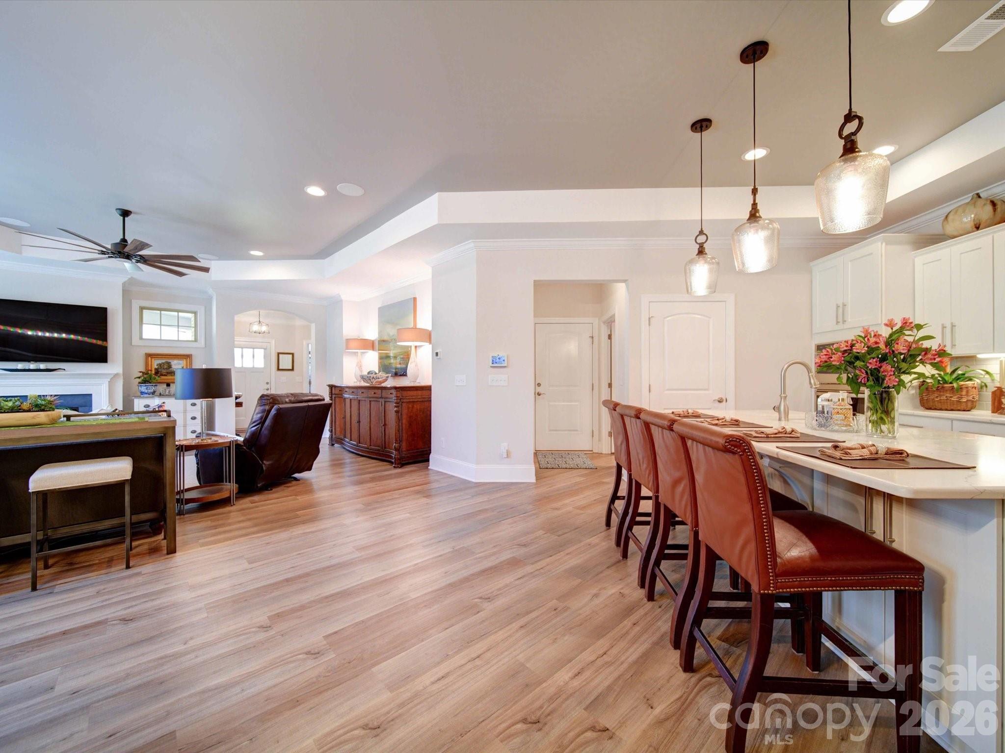 5218 Courtyard Lane Property Photo 12