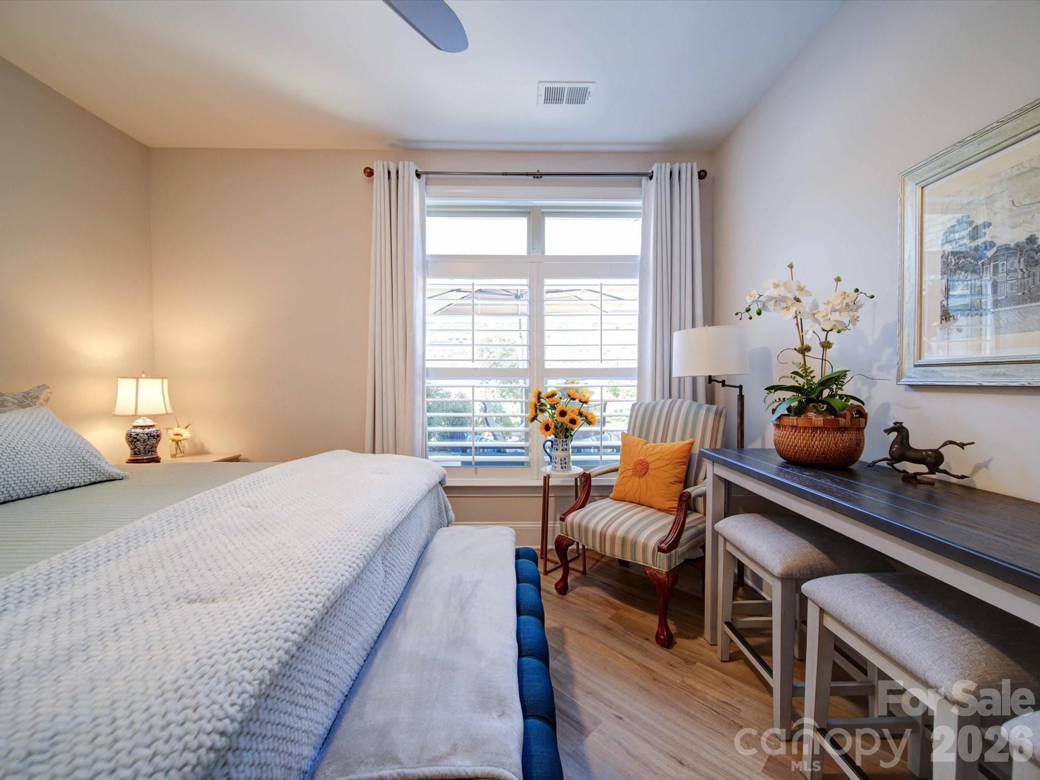 5218 Courtyard Lane Property Photo 27