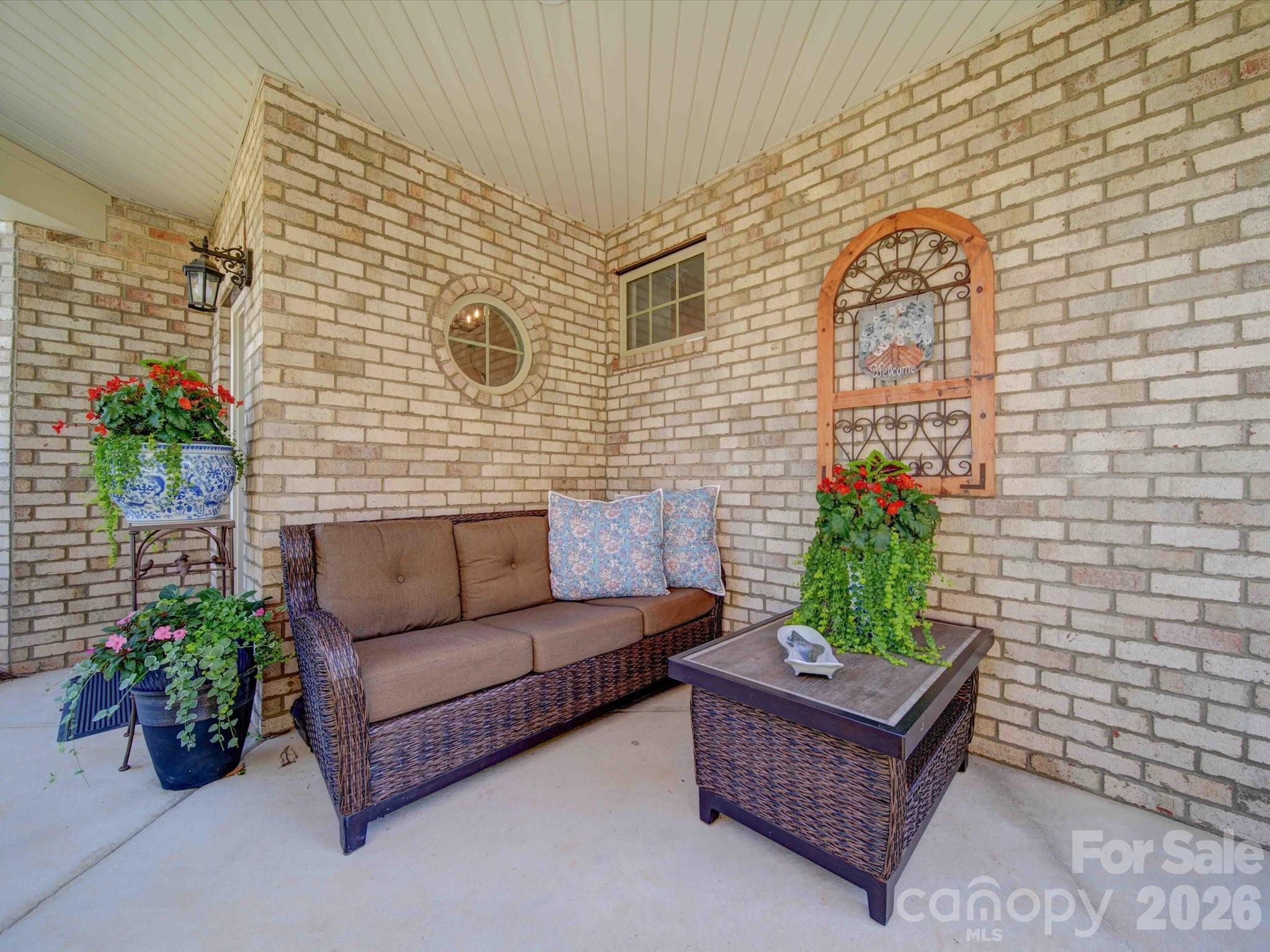 5218 Courtyard Lane Property Photo 35