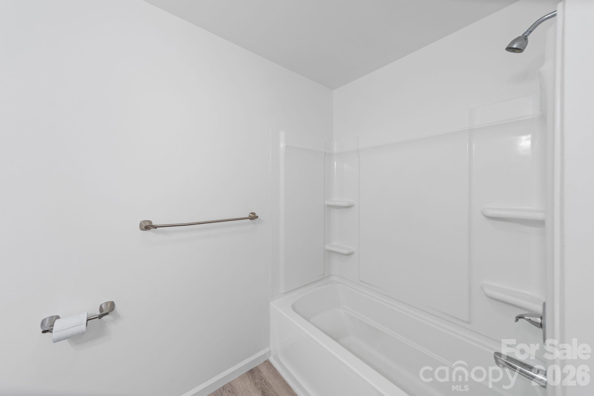 308 E 10th Street Property Photo 32