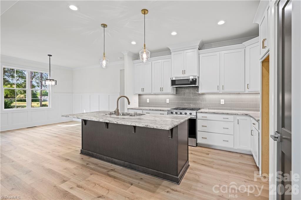 109 Frost Road Property Photo 15