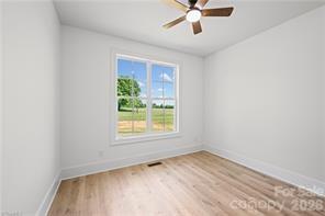 109 Frost Road Property Photo 33