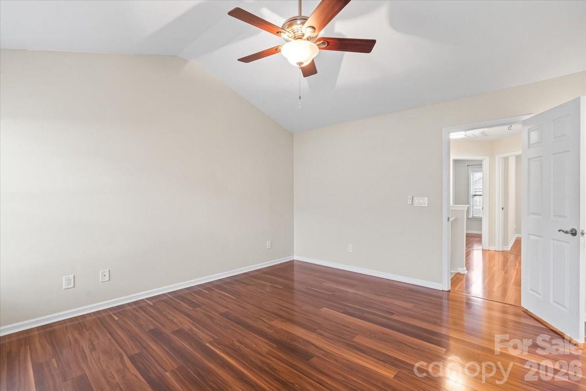10563 Stoneacre Court Property Photo 14