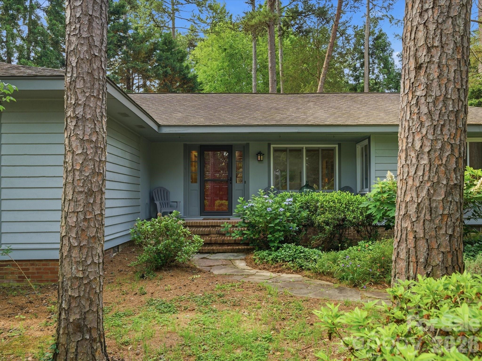 26 Honeysuckle Woods Property Photo 1