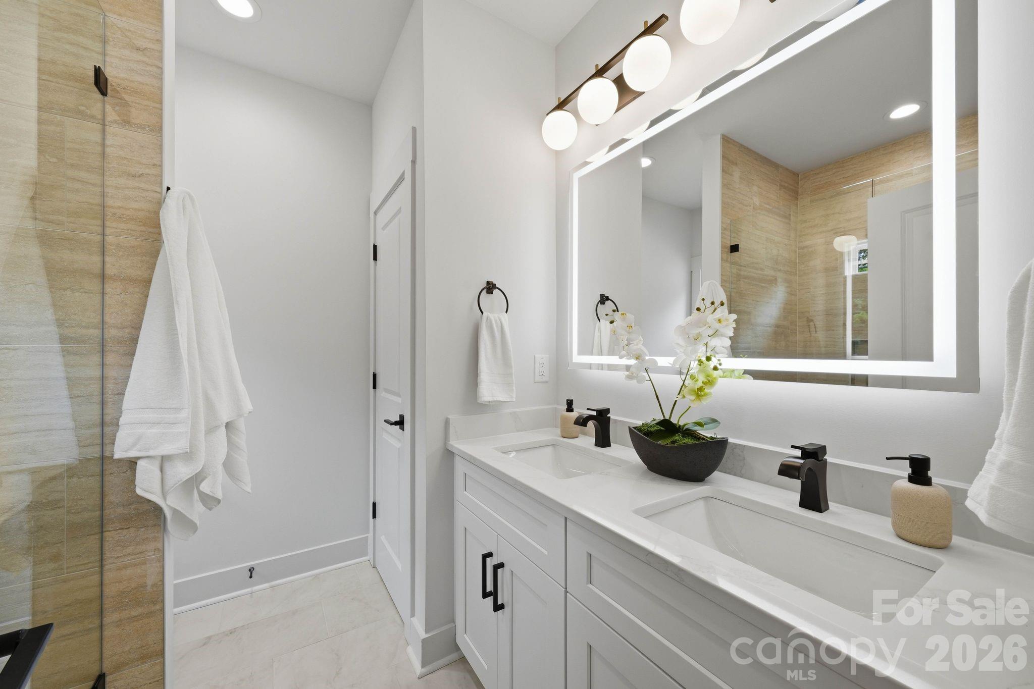 4704 Murrayhill Road Property Photo 22