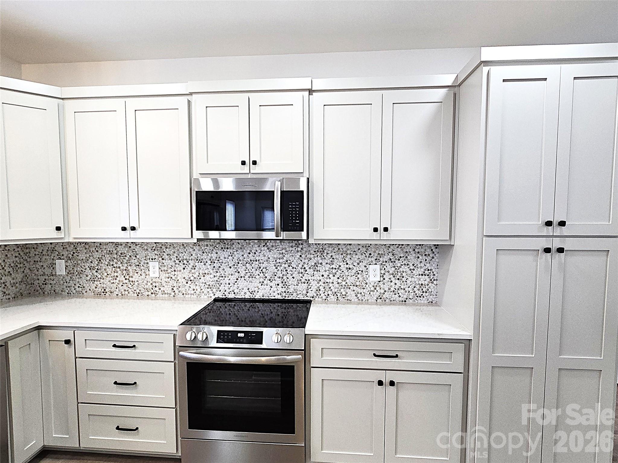 774 8th Street Property Photo 4