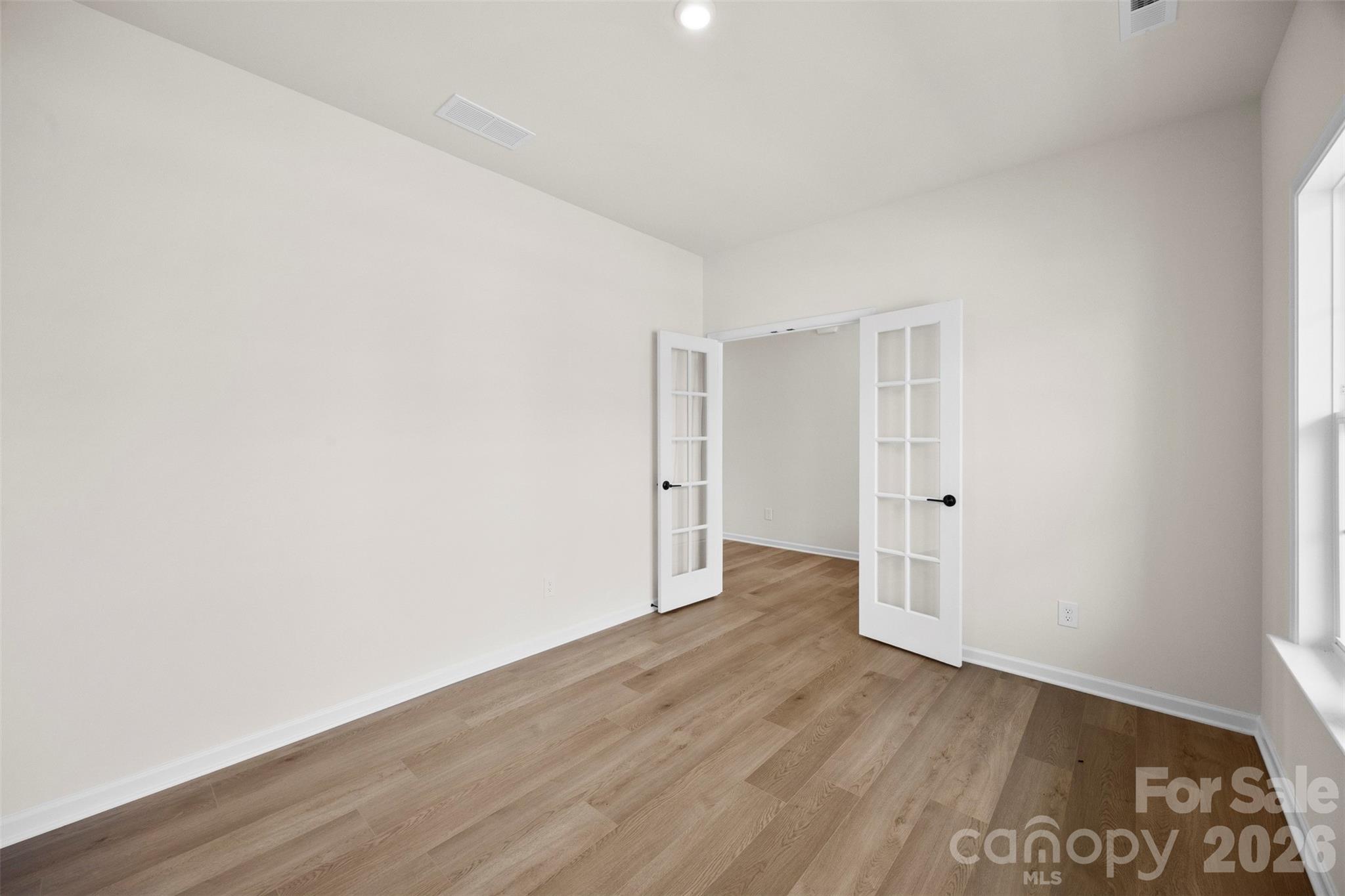 18019 Wilbanks Drive Property Photo 8