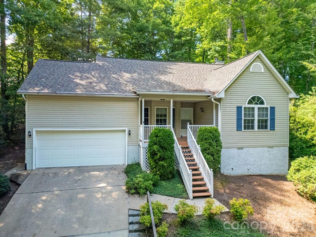 61 Autumn Glen Court Property Photo 1