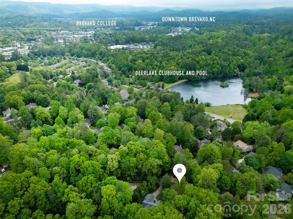 61 Autumn Glen Court Property Photo 2